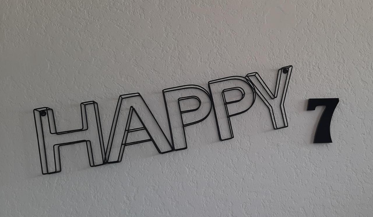 カネHappy 7アパートメント エクステリア 写真